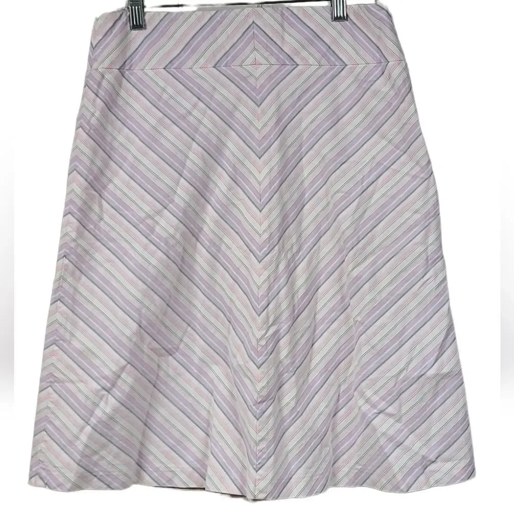 Banana Republic Chevron A-Line Skirt Size 6 White Purple Striped Knee Length